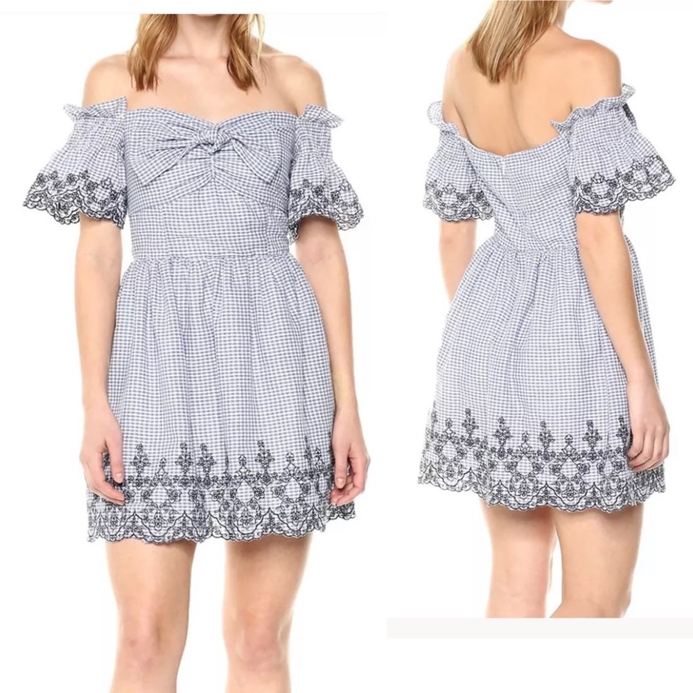 J.O.A off shoulders dress blue and white